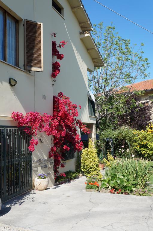 Bed and Breakfast Il Giardino Penne Exterior foto