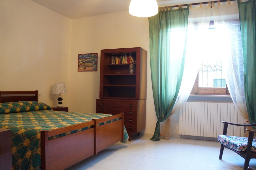 Bed and Breakfast Il Giardino Penne Zimmer foto